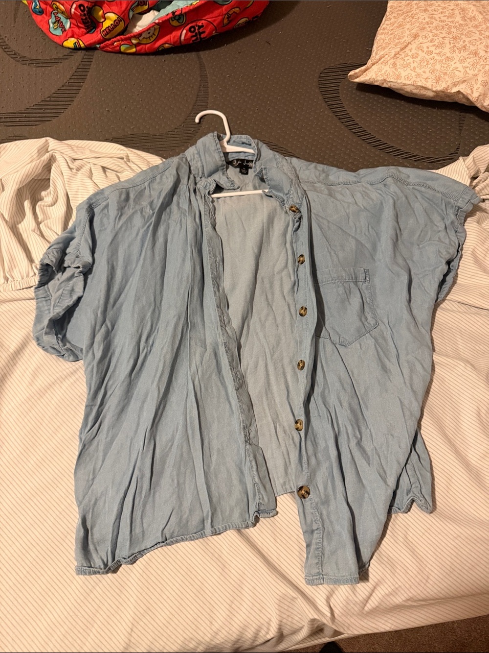 J for Justify Light Blue Short Sleeve Button-Down Shirt